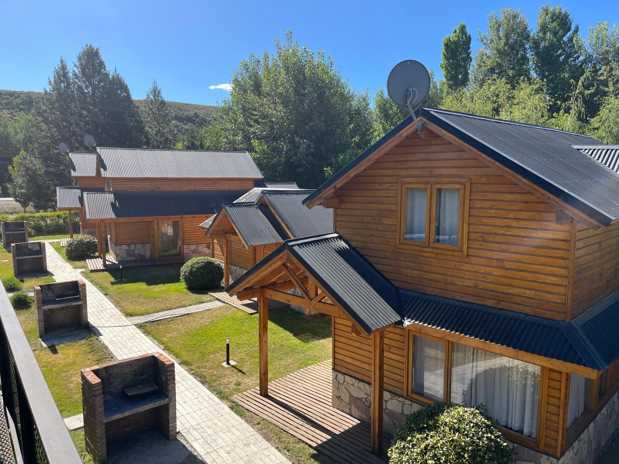 Complejo Hotelero Illihue - Cabanas & Hosteria Junín de los Andes Exterior foto
