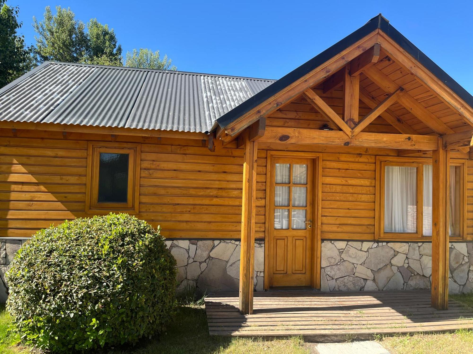 Complejo Hotelero Illihue - Cabanas & Hosteria Junín de los Andes Exterior foto